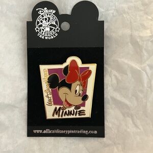 Walt‎ Disney World Vintage Minnie Mouse Trading Pin New on Card